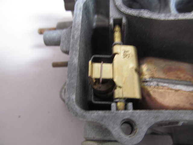 2100 Float Retainer